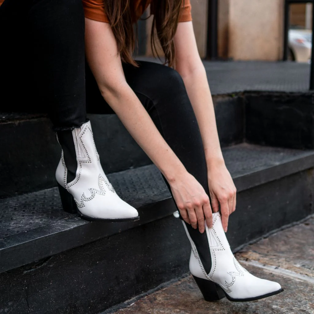 Icon | White - Image 7