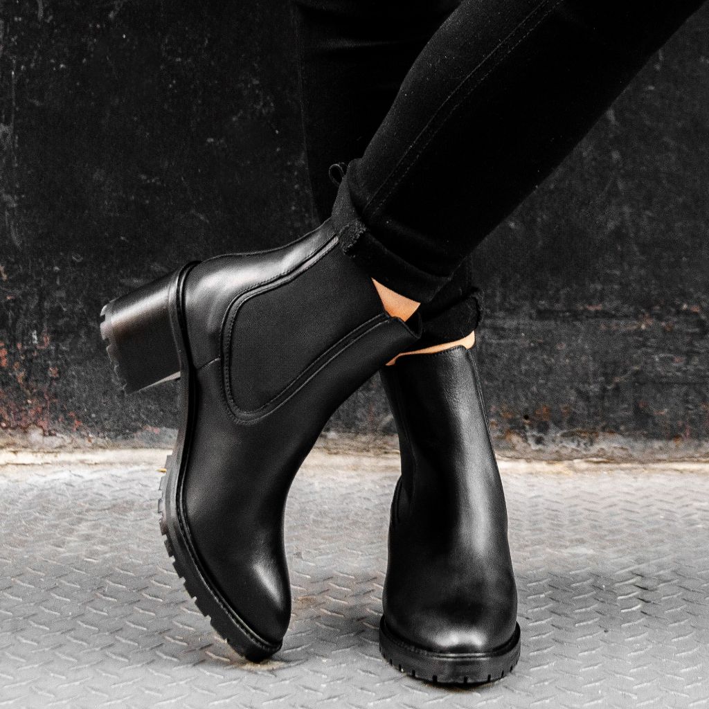 Knockout | Black - Image 6